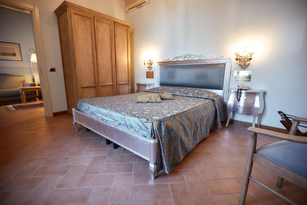 Hotel Villa Il Patriarca Chiusi Exteriör bild