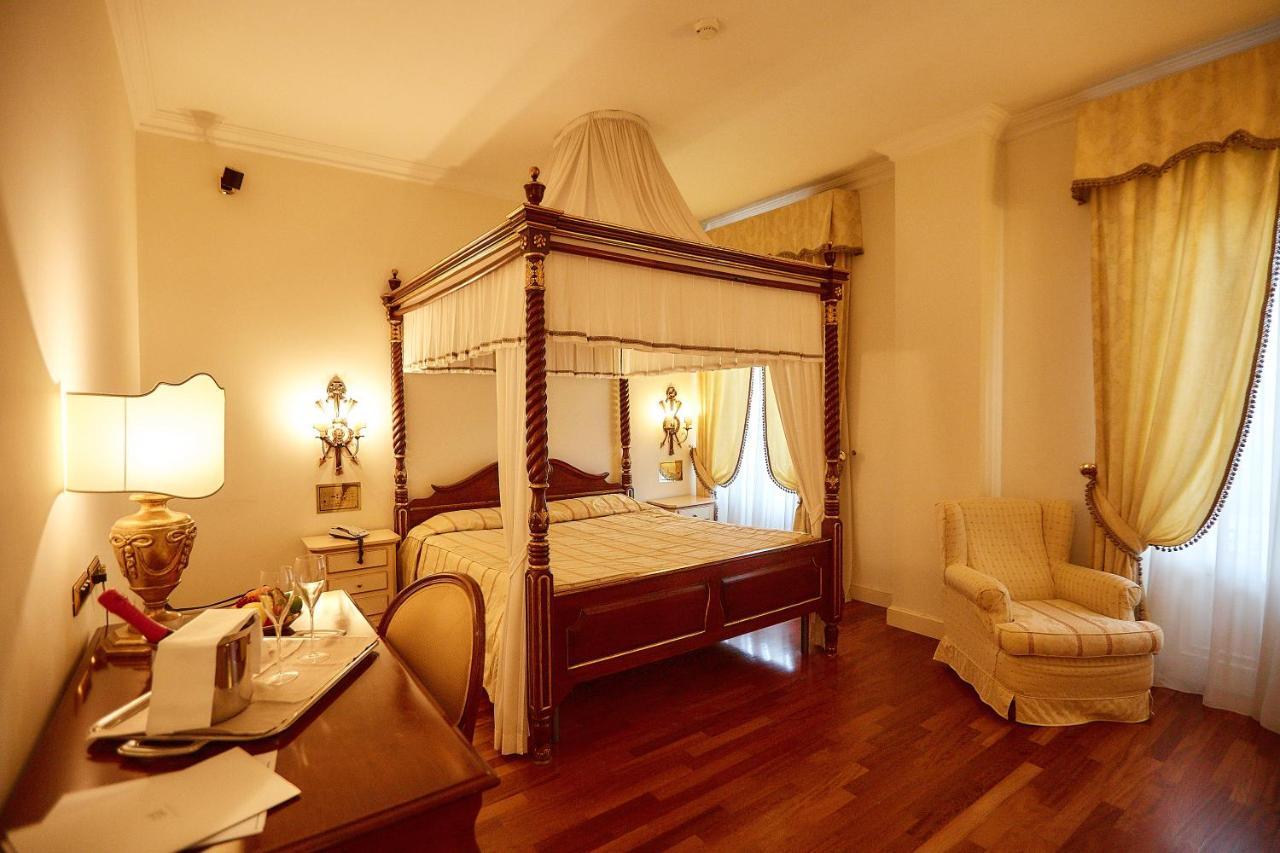 Hotel Villa Il Patriarca Chiusi Exteriör bild